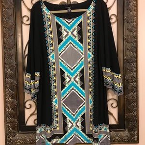 Geometric print tunic